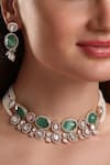 Hrisha Jewels_Green Moissanite Kundan Geometric Embellished Necklace Set _Online_at_Aza_Fashions