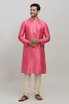 Buy_Arihant Rai Sinha_Pink Kurta Poly Jacquard Woven Geometric Full Sleeve Set _at_Aza_Fashions