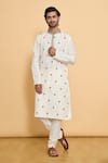 Buy_Arihant Rai Sinha_Cream Kurta Slub Silk Embroidered Floral And Churidar Set _at_Aza_Fashions