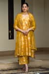 Buy_Sobariko_Yellow Silk Handwoven Floral Jaal V Neck Straight Kurta Set  _at_Aza_Fashions