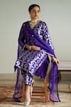 Sobariko_Purple Silk Hand Embroidered Jaal V Neck Woven Motif Kurta Pant Set _Online_at_Aza_Fashions