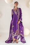 Buy_Pallavi Poddar_Purple Organza Embroidery Floral Round Neck Flower Kurta Pant Set _at_Aza_Fashions