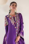 Pallavi Poddar_Purple Organza Embroidery Floral Round Neck Flower Kurta Pant Set _Online_at_Aza_Fashions