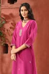Buy_Weaver Story_Pink Chanderi Silk Placement Embroidery Floral V Neck Kurta With Pant _Online_at_Aza_Fashions