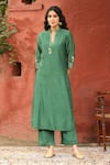 Weaver Story_Green Chanderi Silk Placement Embroidery Floral Mandarin Flower Kurta Pant Set _Online_at_Aza_Fashions