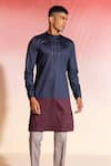 Buy_Seven_Blue Cotton Sateen Plain Fusionner Colorblock Kurta _at_Aza_Fashions