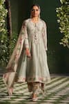 Buy_Label Niti Bothra_Ivory Silk Chanderi Printed Floral Round Mughal Heer Kalidar Kurta Set _at_Aza_Fashions