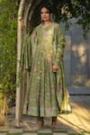 Buy_Label Niti Bothra_Green Silk Chanderi Print Floral Asymmetric Neck Koti Anarkali Set _at_Aza_Fashions