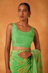 Saundh_Green Saree Natural Crepe Print Nargis Flower With Unstitched Blouse Piece _Online_at_Aza_Fashions