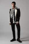 Buy_Countrymade_Grey Double Cloth Cotton Printed Brush Strokes Texture Shadow Jacket _at_Aza_Fashions