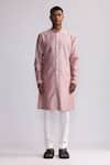 Buy_Countrymade_Pink Chanderi Placement Embroidered Thread Shadow Camo Kurta And Pant Set _Online_at_Aza_Fashions