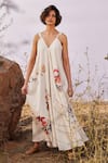 Buy_Kharakapas_Off White Cotton Mul Printed Floral V Neck Wisteria Dress  _at_Aza_Fashions