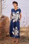 Buy_Kharakapas_Blue Cotton Mul Printed Floral Collar Azalea Shirt Dress  _at_Aza_Fashions