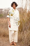 Buy_Kharakapas_Off White Cotton Mul Print Floral Collared Neck Pahadi Long Shirt  _at_Aza_Fashions