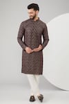 Buy_Kasbah_Wine Silk Embroidered Geometric Zari And Thread Kurta _at_Aza_Fashions