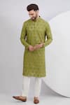 Buy_Kasbah_Green Silk Embroidered Thread Kurta _at_Aza_Fashions