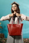 Buy_Tan & Loom_Maroon Plain Old Fashioned Top Closure Tote Bag _at_Aza_Fashions