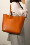 Buy_Tan & Loom_Brown Plain Top Closure Tote Bag _at_Aza_Fashions