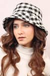 Buy_Hair Drama Co_Black Emily In Paris Houndstooth Pattern Bucket Hat 