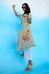 Buy_Nikasha_Ivory Parrot Parakeet Tote Bag _at_Aza_Fashions