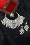 Auraa Trends_Green Stones, Zari Embellished Necklace Set _Online_at_Aza_Fashions