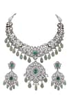 Buy_Auraa Trends_Green American Diamond Embellished Pendant Necklace Set _Online_at_Aza_Fashions