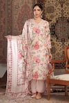 Negra Elegante_Ivory Cotton Silk Hand Embroidery Floral V Neck Pattern Kurta Set _Online_at_Aza_Fashions