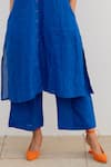 Silai Studio_Blue Linen Solid V-neck Kurta With Pant _Online_at_Aza_Fashions