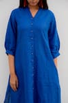 Buy_Silai Studio_Blue Linen Solid V-neck Kurta  _Online_at_Aza_Fashions