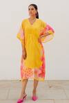 Buy_Silai Studio_Yellow Chanderi Printed Floral V-neck Kaftan _at_Aza_Fashions