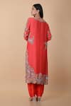 Buy_Anamika Khanna_Red Embroidered Floral Round Straight Kurta Set 