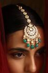Swabhimann_Green Floral Chand Cutwork Maangtikka _Online_at_Aza_Fashions