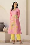 Buy_Chrkha_Pink Chanderi Silk Printed Floral Round Honeycomb Kurta Pant Set _Online_at_Aza_Fashions