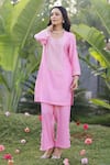 Buy_Chrkha_Pink Chanderi Silk Embroidered Bead Round Honeycomb Kurta Pant Set _Online_at_Aza_Fashions