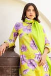 Chrkha_Green Chanderi Silk Printed Floral Keyhole Honeycomb Kurta Pant Set_at_Aza_Fashions