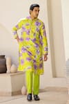 Buy_Chrkha_Green Chanderi Silk Printed Floral Contrast Straight Kurta With Pant_at_Aza_Fashions
