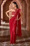 Buy_Aariyana Couture_Red Viscose Georgette Feather Border Pre-draped Saree With Blouse  _at_Aza_Fashions