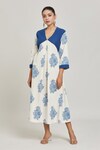 Shop_Naintara Bajaj_Blue Cotton Linen Hand Block Printed Floral V Neck Kurta_Online_at_Aza_Fashions