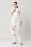 Buy_Samyukta Singhania_Off White Velvet Printed Rose Band Collar Gotta Patti Straight Kurta _Online_at_Aza_Fashions