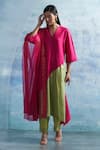 Buy_Charkhee_Fuchsia Kurta- Linen Woven V Colorblock Set _at_Aza_Fashions