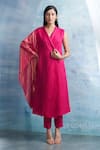 Buy_Charkhee_Fuchsia Kurta- Linen Plain Shawl Collar Wrap And Pant Set 