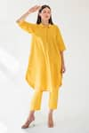 Buy_Merakus_Yellow Cotton Plain Collared Curved Hem Tunic And Pant Set  _at_Aza_Fashions