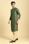 Masumi Mewawalla_Green Tissue Solid Kurta Set With Color Block Dupatta  _Online_at_Aza_Fashions