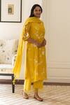 Buy_Vaayu_Yellow Muslin Embroidery Round Neck Bloom Kurta Pant Set _Online_at_Aza_Fashions