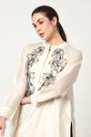 Varun Bahl_Ivory Chanderi Embroidered Thread Band Collar High-low Top _at_Aza_Fashions