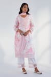 Buy_Roze_Pink Kurta And Pant Pure Cotton Printed Floral Leaf Neck Nyla Pattern Set _at_Aza_Fashions