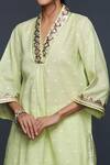 Buy_Gulabo by Abu Sandeep_Green Jamdani Embellished Gota V Applique Tunic 
