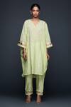 Buy_Gulabo by Abu Sandeep_Green Jamdani Embroidered Gota V Neck Applique Kaftan  _at_Aza_Fashions