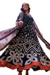 Buy_Saundh_Black Kurta Cotton Silk Printed Geometric Round Wafa Anarkali Set _Online_at_Aza_Fashions