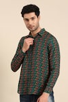 Shop_Mayank Modi - Men_Green Muslin Printed Diya Collared Shirt _Online_at_Aza_Fashions